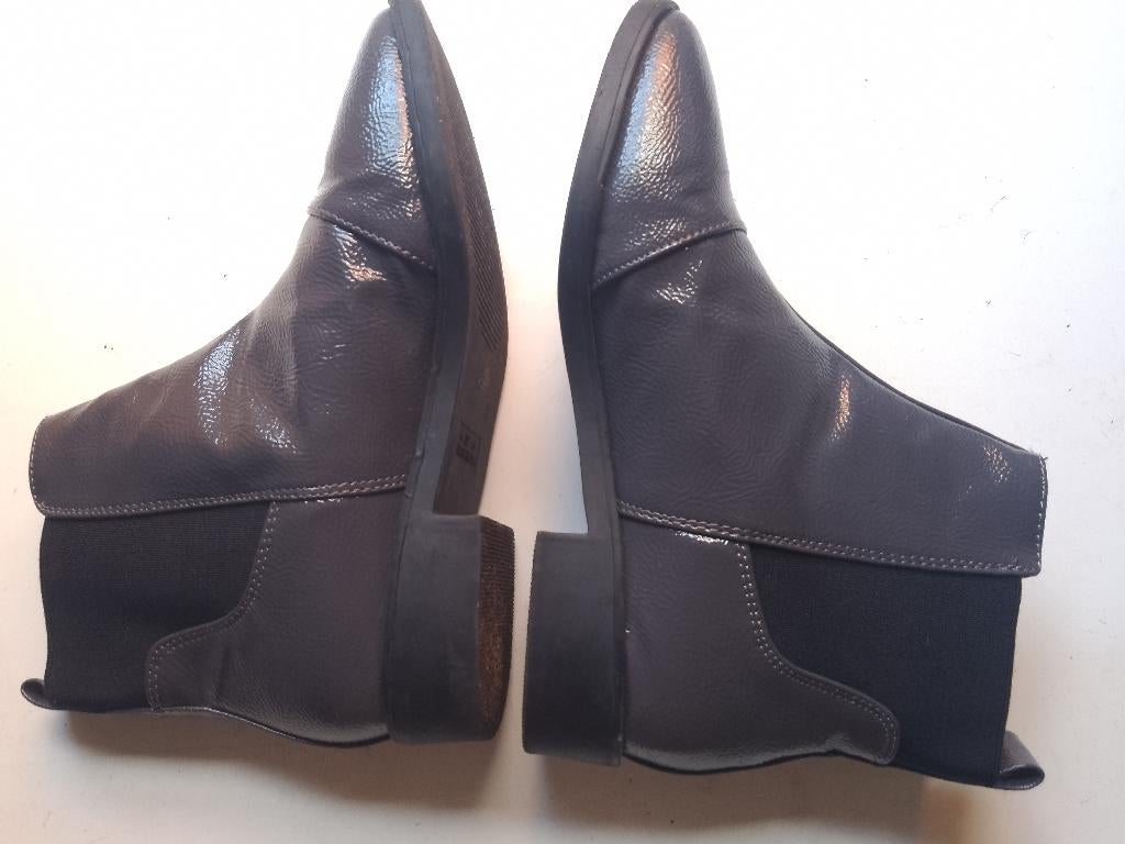 maat 37 als nieuw! primark botjes, Kleding | Dames, Schoenen, Lage of Enkellaarzen, Zo goed als nieuw, Verzenden, Primark