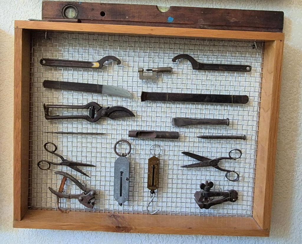 4 Tableaux d’outils de menuiserie (25€ / pièce), Enlèvement ou Envoi