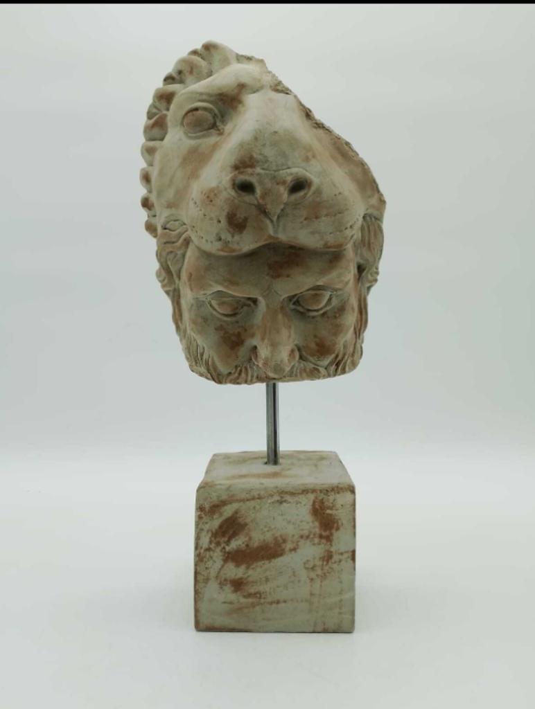 Sculptuur met het gezicht van de mythologische held Hercules, Antiek en Kunst, Ophalen of Verzenden