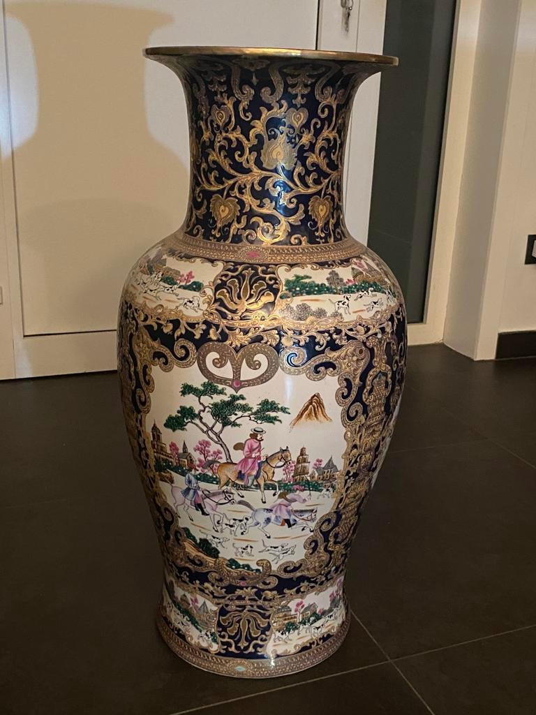 Prachtige hoge chinese vaas, Ophalen