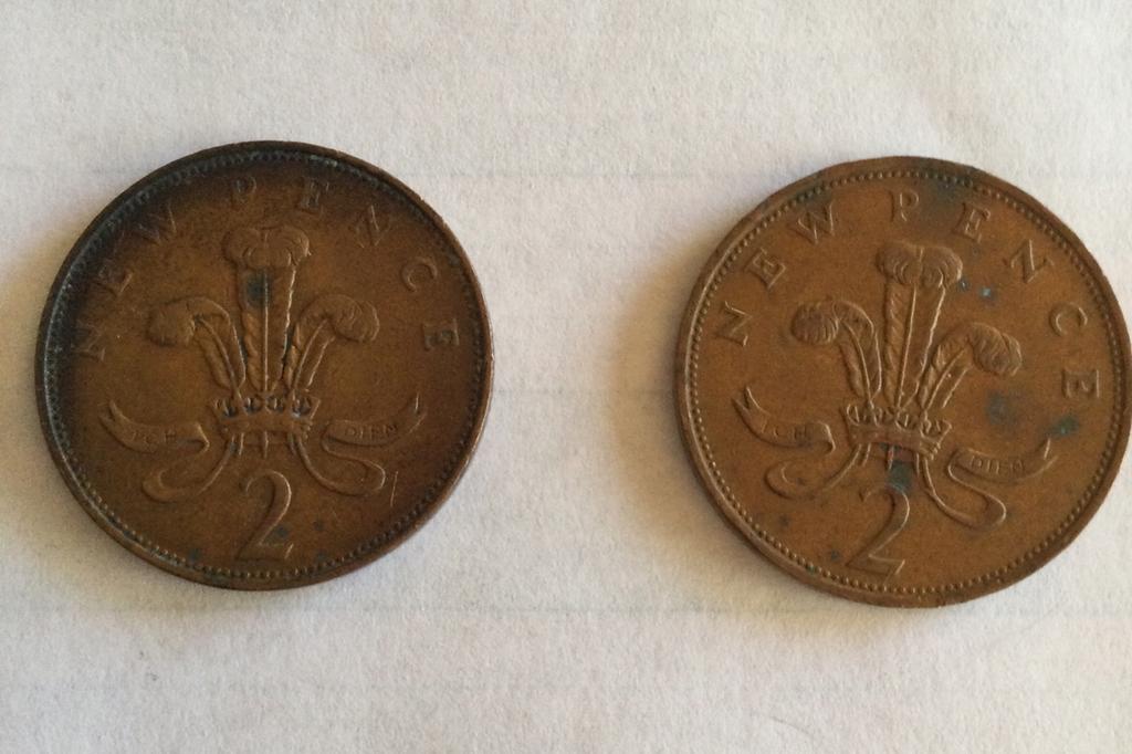 Engeland 2 x 2 New pence 1971, 1979, Ophalen of Verzenden