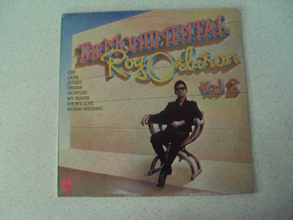 LP "Roy Orbison" The Monumental Vol.2  anno 1975., Enlèvement ou Envoi, Utilisé, 12 pouces