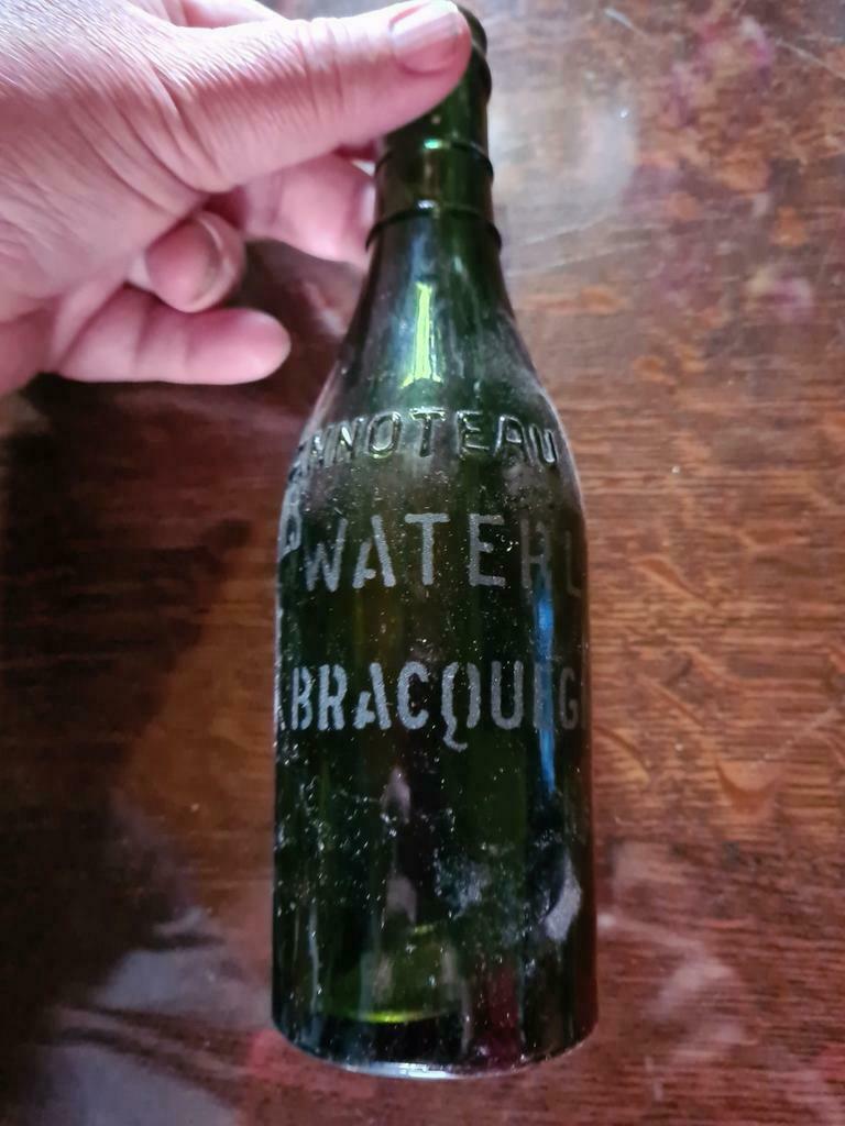 Bouteille Hannoteau Sivry, Enlèvement ou Envoi, Comme neuf