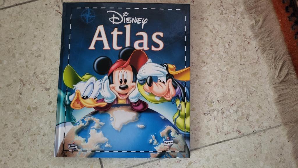 Disney Atlas  - nieuwstaat, Verzenden, Nieuw