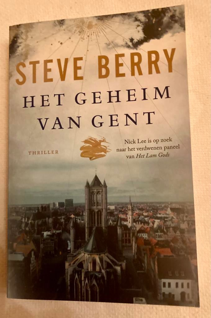 Steve Berry - Het geheim van Gent, België, Steve Berry, Ophalen of Verzenden, Zo goed als nieuw