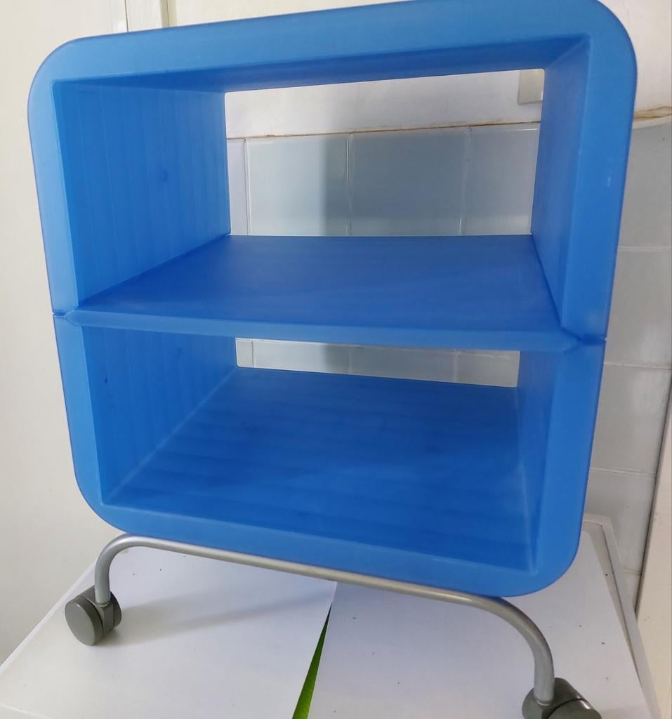 Rare : table de nuit design ikea cube plastique, Enlèvement, Utilisé