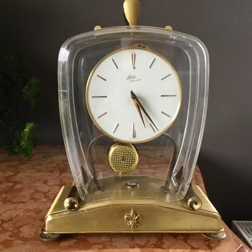 Horloge électrique  Schatz & Sohne des années 60/70, Antiquités & Art, Antiquités | Horloges, Enlèvement ou Envoi