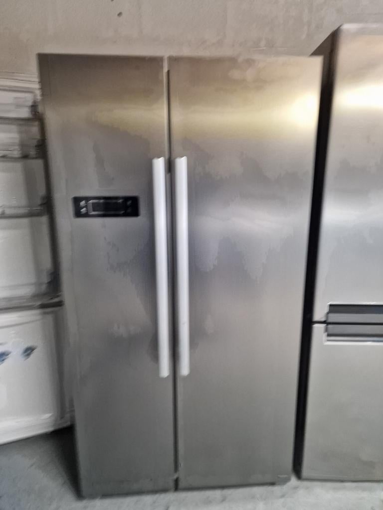 Frigot américain fonctionne très bien