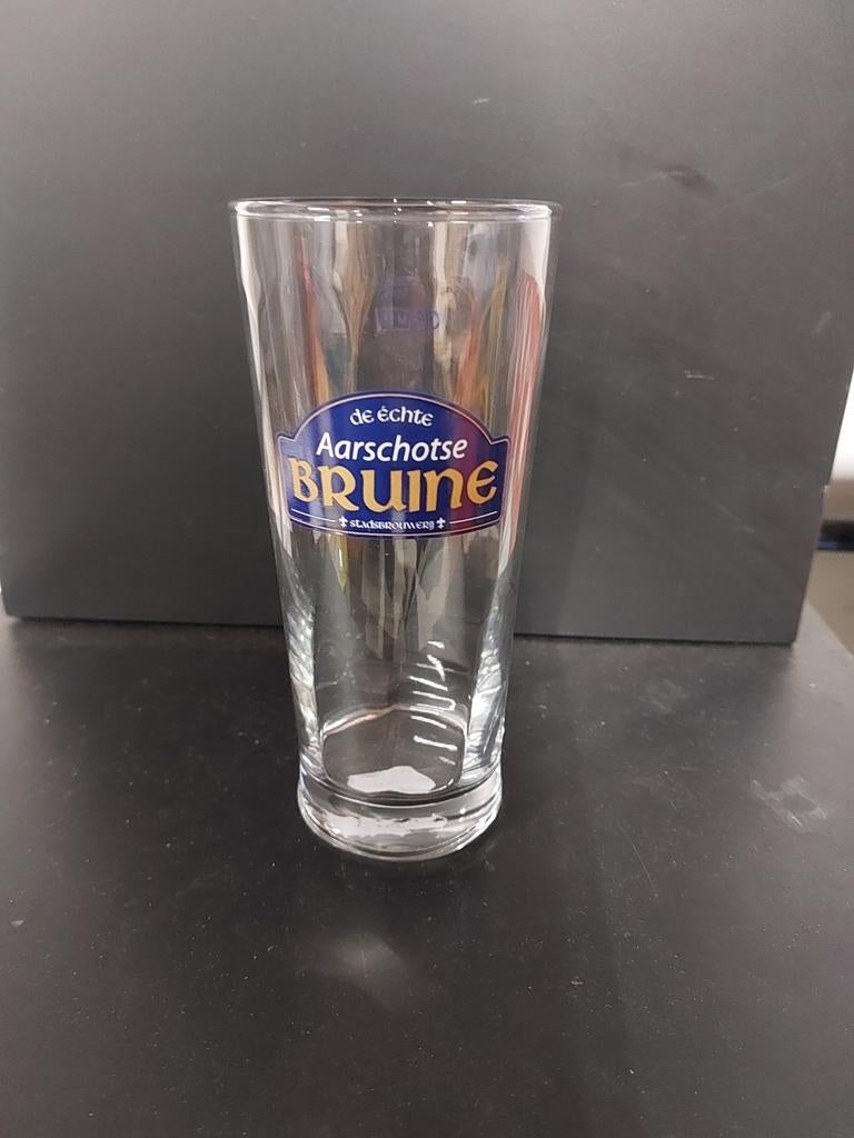 Aarschotse bruine bierglas 0.4l, Ophalen of Verzenden, Zo goed als nieuw, Bierglas