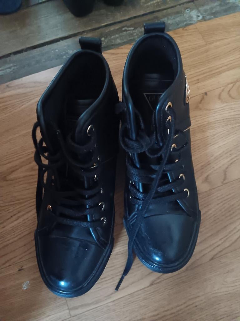 Chaussures Guess 38, Guess, Enlèvement ou Envoi, Sneakers et Baskets, Porté