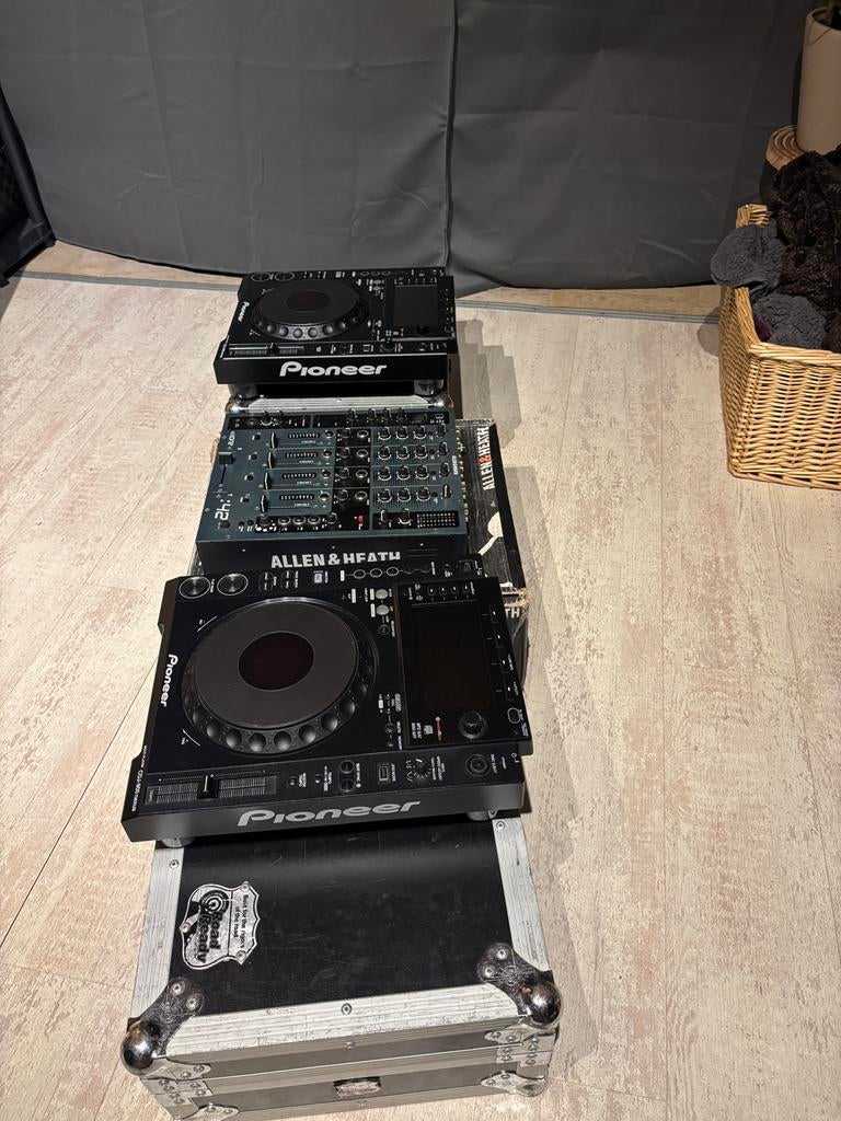 DJ set ALLEN & HEATH & PIONEER NXS, Musique & Instruments, Enlèvement, Comme neuf, DJ-Set, Pioneer