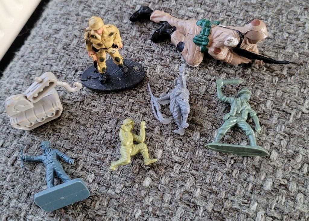Miniatuurfiguurtjes thema leger, Verzamelen, Poppetjes en Figuurtjes, Ophalen of Verzenden, Gebruikt