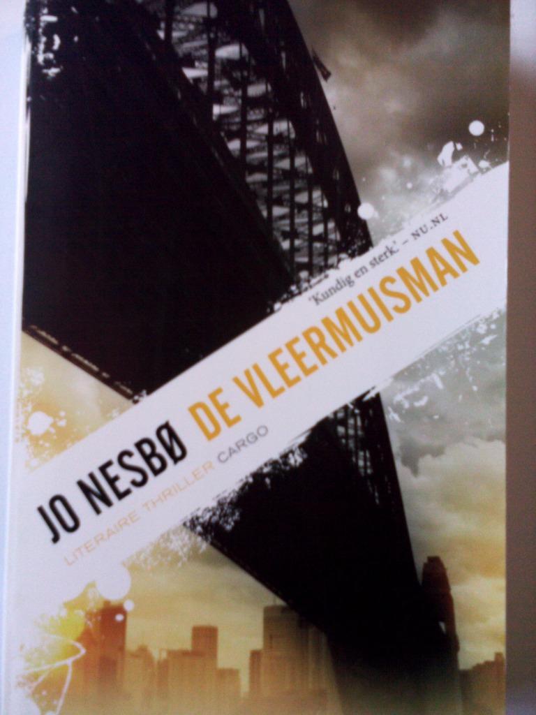 DE VLEERMUISMAN.  Jo Nesbo, Boeken, Thrillers, Ophalen of Verzenden, Zo goed als nieuw, Scandinavië