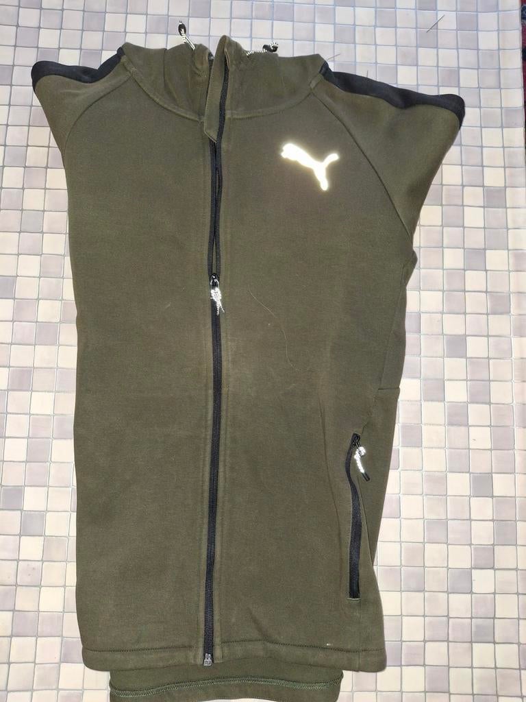 1 sweat Puma kaki tirette capuche M, Ophalen, Gedragen