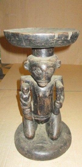 Ancien Tabouret Africain Luba Congo 37 cm de hauteur, Antiquités & Art, Envoi
