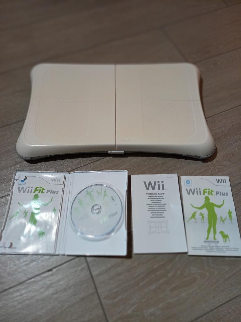Wii-Fit plus, Ophalen, Gebruikt, Kunststof