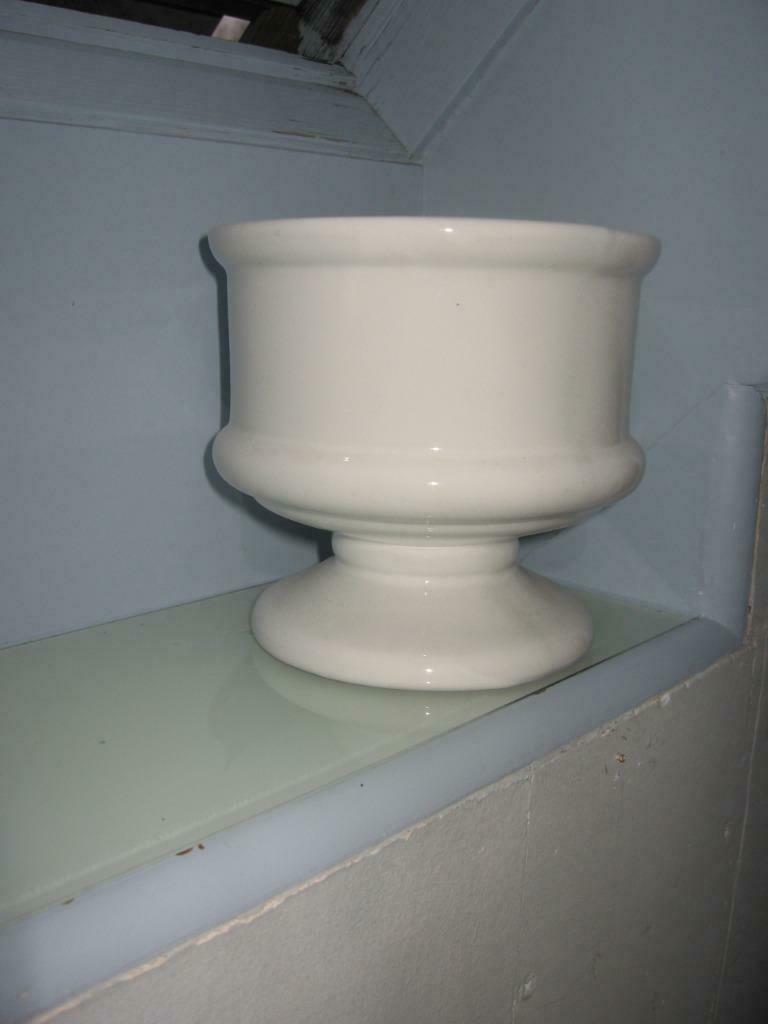 Bloempot van wit aardewerk. Afmetingen: 13cm, Overige materialen, Wit, Nieuw, Ophalen of Verzenden