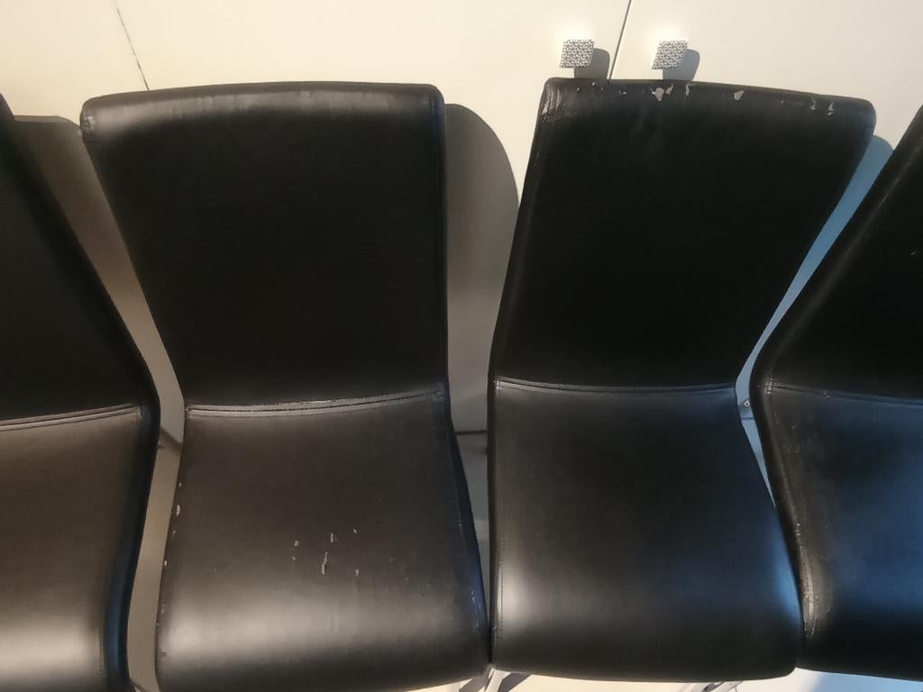 Stoelen, Ophalen