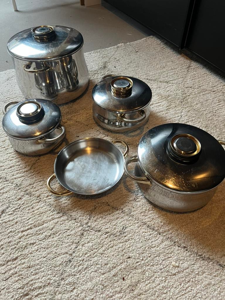 Casseroles, Maison & Meubles, Cuisine | Casseroles & Poêles, Enlèvement, Utilisé, Ensemble de casseroles, Plaque céramique