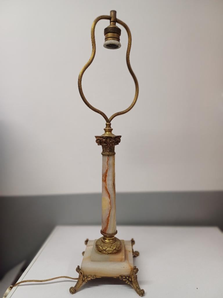 marmeren lamp, Ophalen