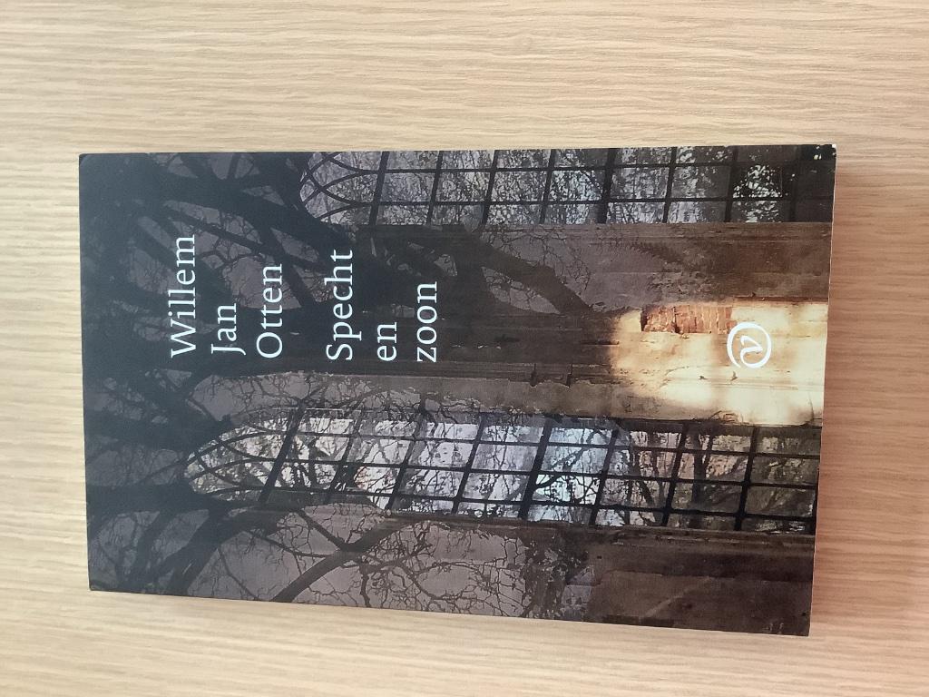 Boek : Specht en zoon, ASO, Nieuw, Diverse auteurs, Ophalen of Verzenden