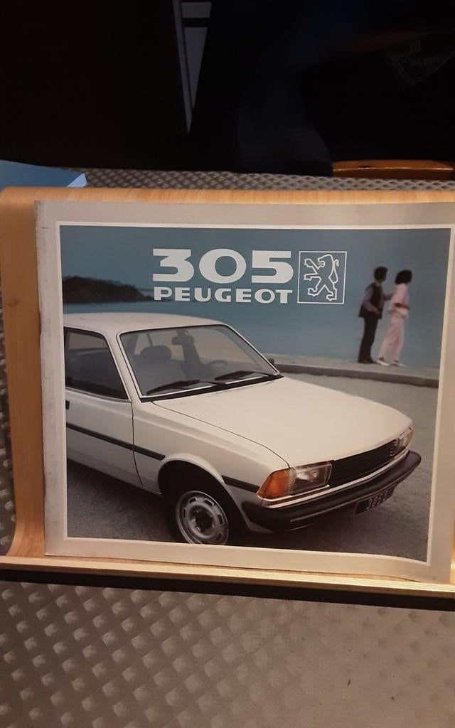 PEUGEOT 305 brochure, Enlèvement ou Envoi