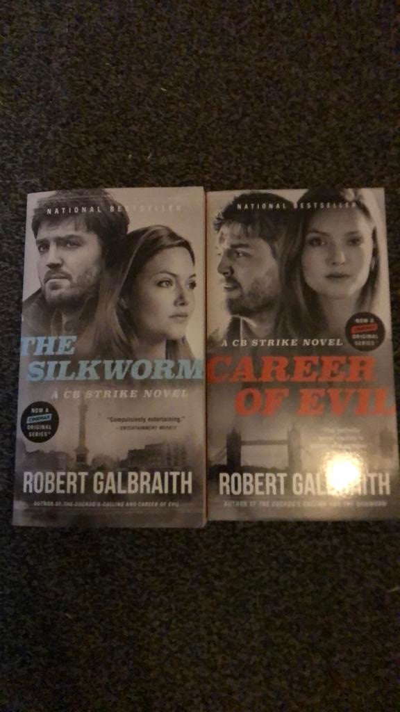 Robert Galbraith - The Silkworm & Career of Evil, Ophalen, Robert Galbraith