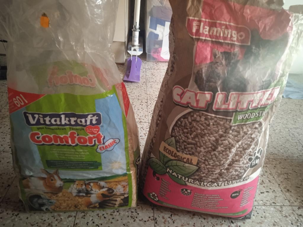 A vendre sac sciure+sac pellets anti odeurs pour rongeur, Animaux & Accessoires, Enlèvement ou Envoi, Neuf