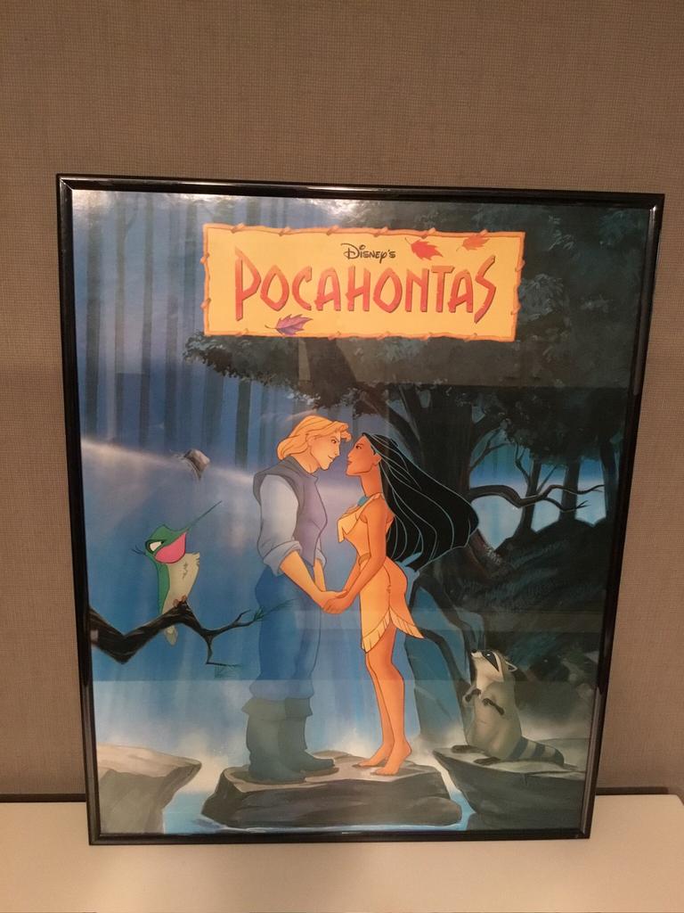 kader Disney’s Pocahontas., Ophalen
