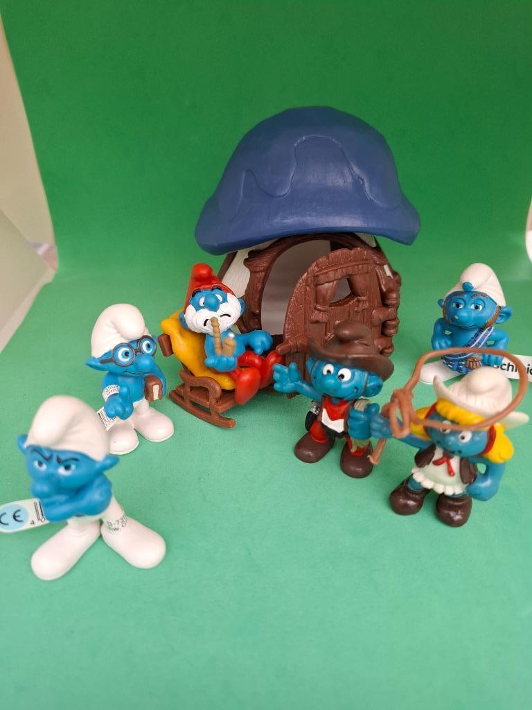 Schtroumpf smurf village, Ophalen of Verzenden, Zo goed als nieuw, Verschillende Smurfen, Poppetje, Figuurtje of Knuffel