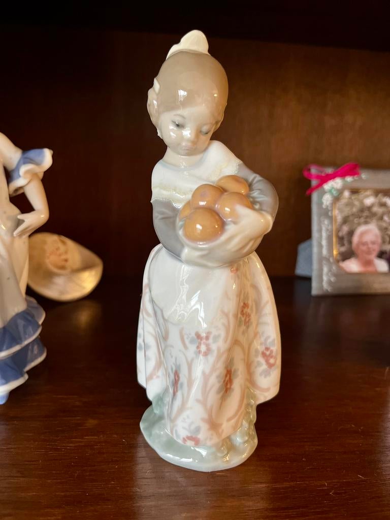 Lladro, pastelkleur, spaans glanzend porselein, merkteken, Enlèvement