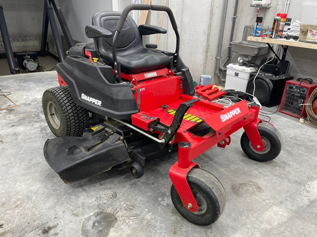 ZERO TURN SNAPPER ZTX175, Tuin en Terras, Zitmaaiers, Ophalen, Zo goed als nieuw, Elektrische starter, 90 tot 120 cm