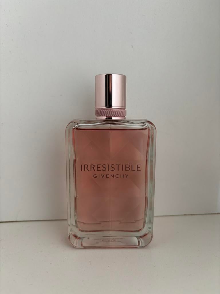 Givenchy - Irresistible very floral edp. 80ml, Ophalen, Gebruikt