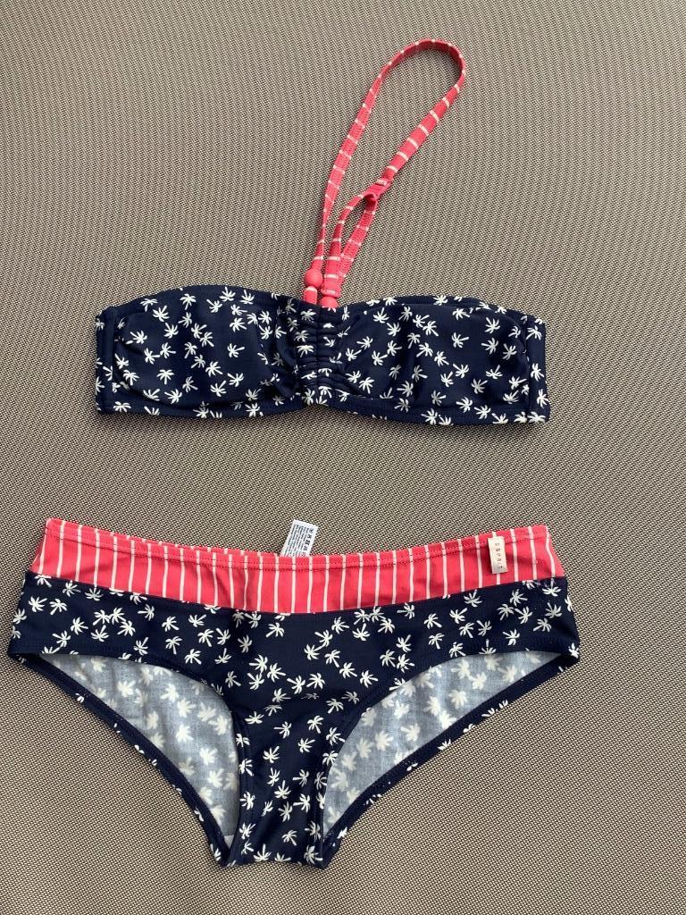 Bikini Esprit 140/146, Enfants & Bébés, Vêtements enfant | Taille 140, Enlèvement ou Envoi, Comme neuf, Esprit, Vêtements de sport ou Maillots de bain