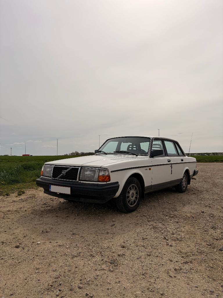 Volvo 240 2.0l  benzine en LPG, Autos, Achat, Boîte manuelle, Bleu, Particulier