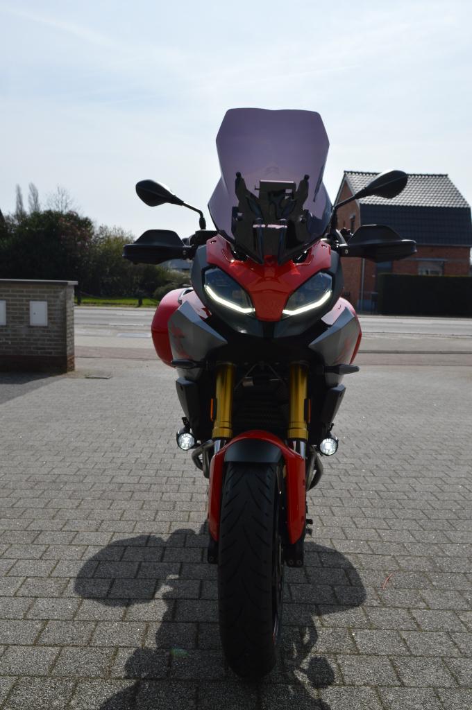 BMW F900XR, Motoren, Handvatverwarming, Motorrijbewijs A, Particulier, Meer dan 35 kW