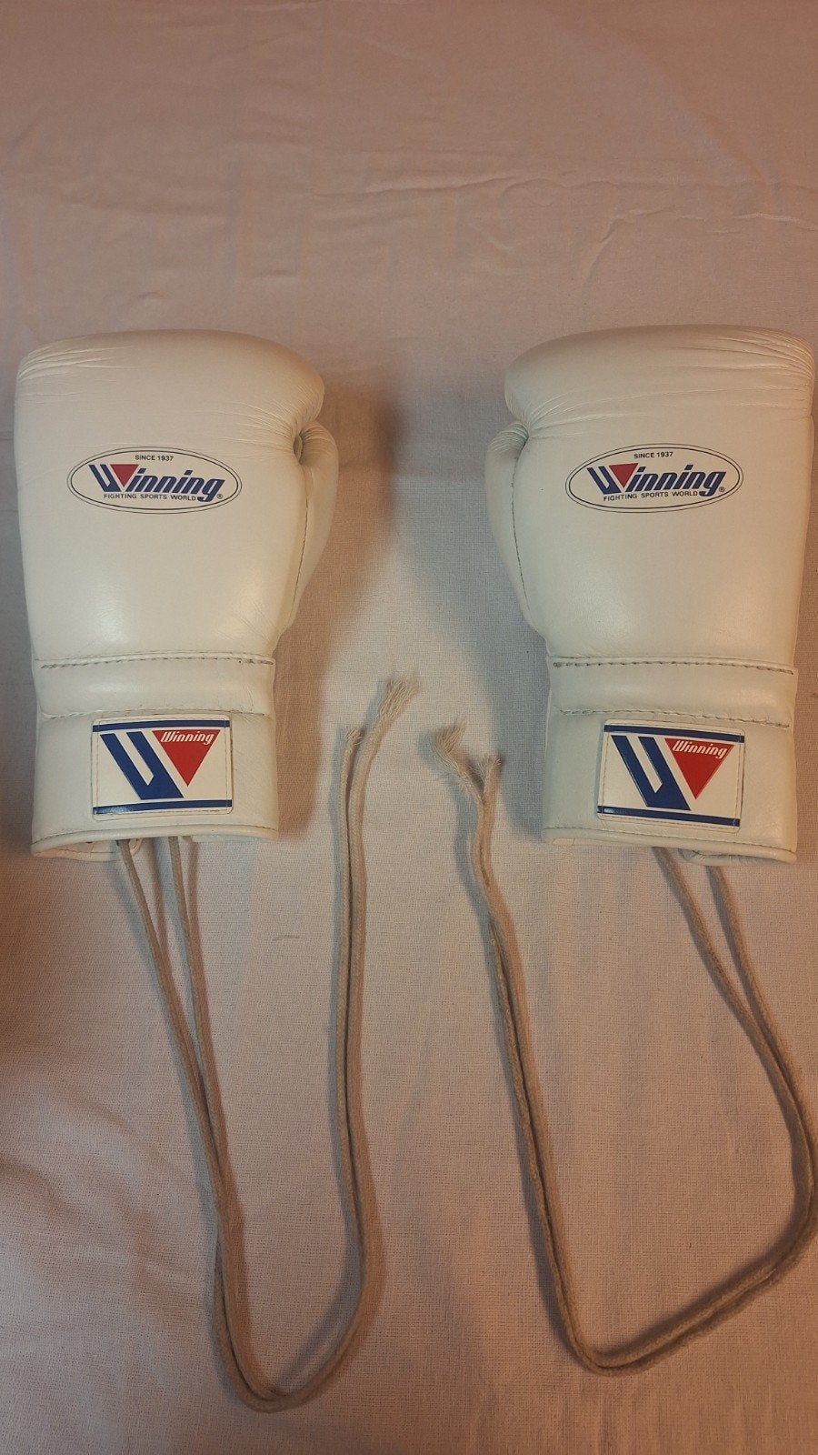 Winning Japan Bokshandschoenen 12 oz – Origineel, Sport en Fitness, Ophalen, Gebruikt, Overige, Vechtsportmaterialen