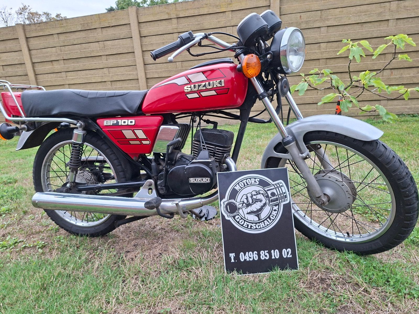 Suzuki gp 100, Motoren