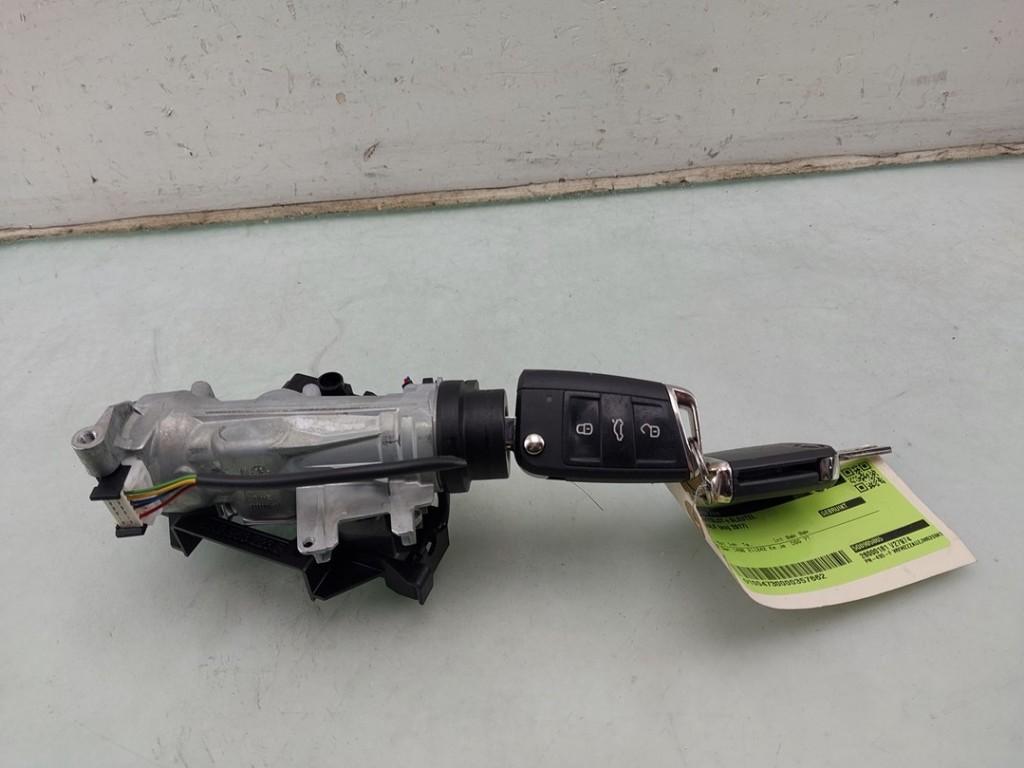 CONTACTSLOT + SLEUTEL Golf VII (AUA) (|5Q0905865|), Auto-onderdelen, Dhr. J. Ham, Gebruikt, Volkswagen, Administratie@autoham.nl