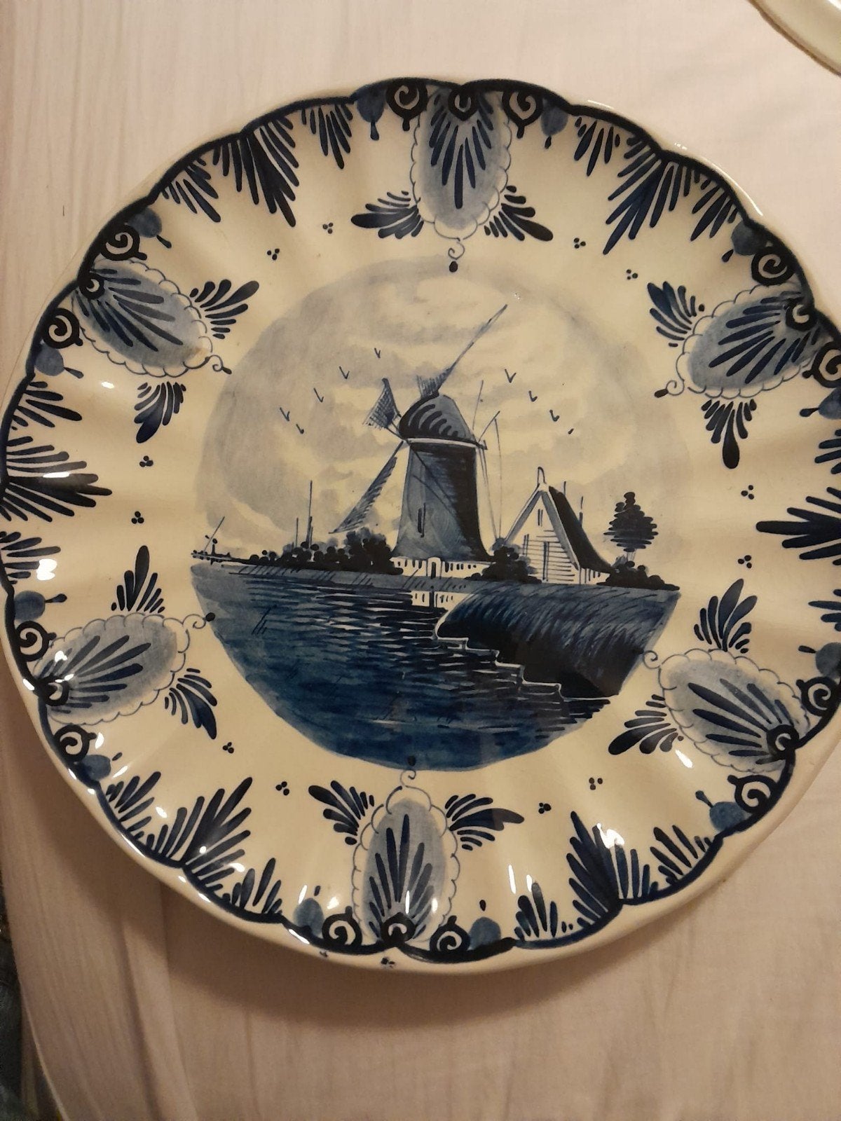 handgeschilderd Delfts bord 23cm zeer goede staat, Antiek en Kunst, Ophalen of Verzenden