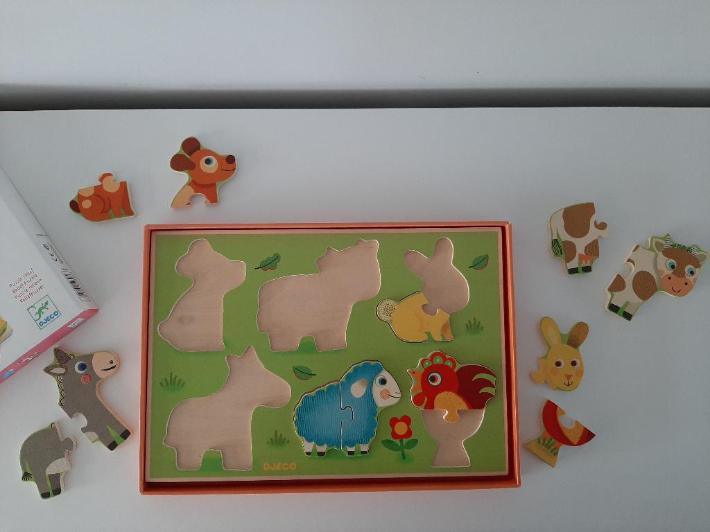 Djeco puzzel kind - Coucou Cow, Ophalen of Verzenden, Zo goed als nieuw, Van hout, Minder dan 10 stukjes