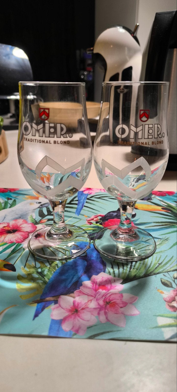 2 verres à dégustation Omer, Collections