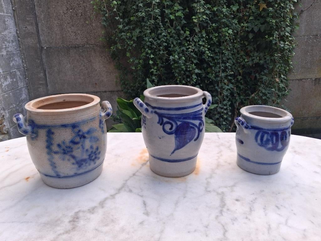 Poteries en grès, Enlèvement