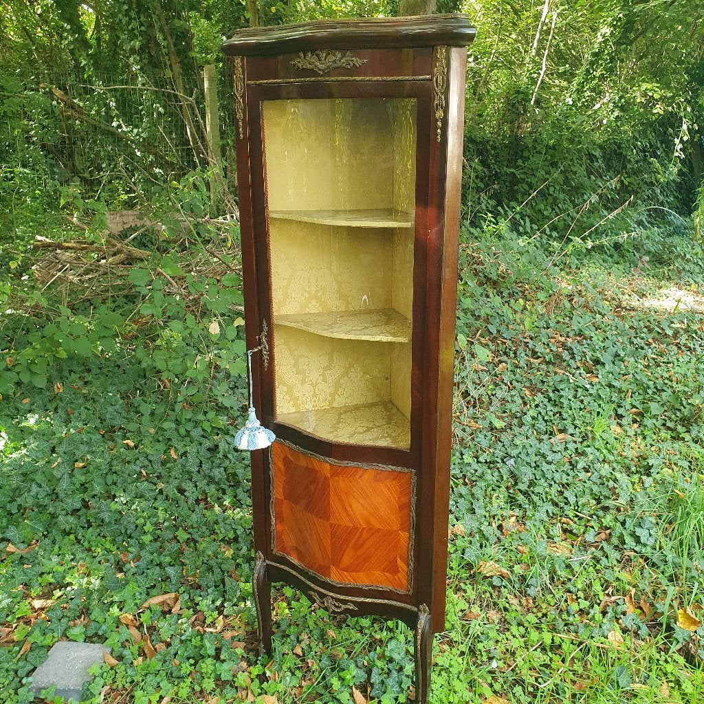 Vitrinekast in Louis-xv stijl, Antiek en Kunst, Ophalen