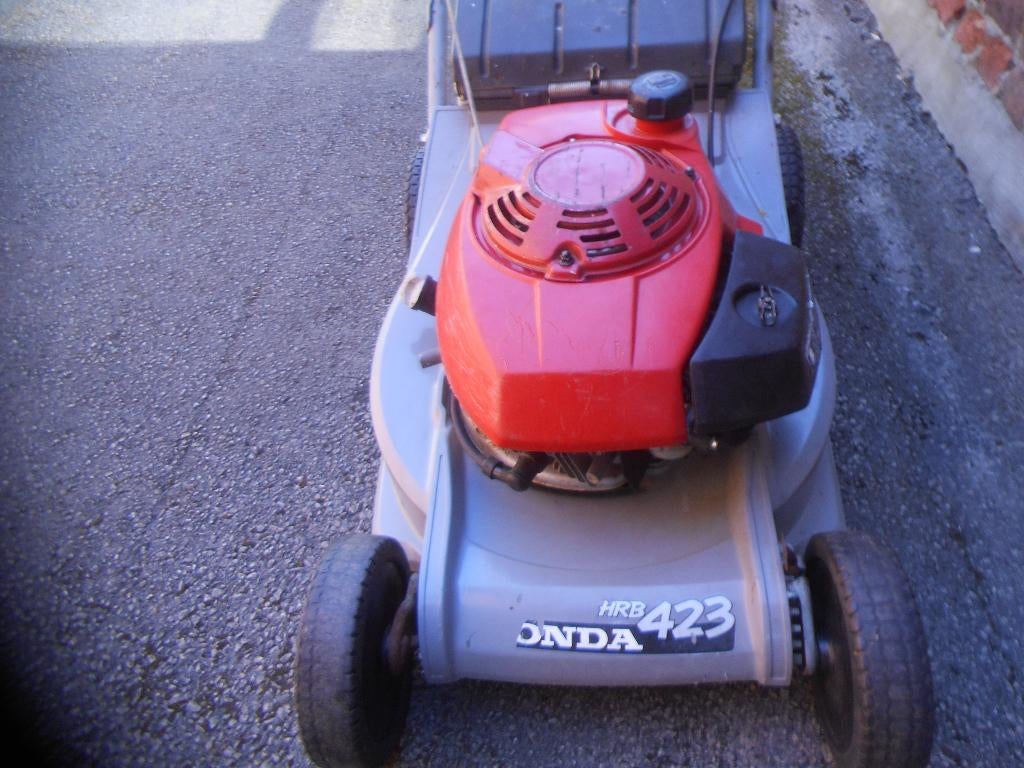 Tondeuse A POUSSER HONDA HRB423, HONDA, Tondeuse rotative, 40 à 49 cm, Enlèvement