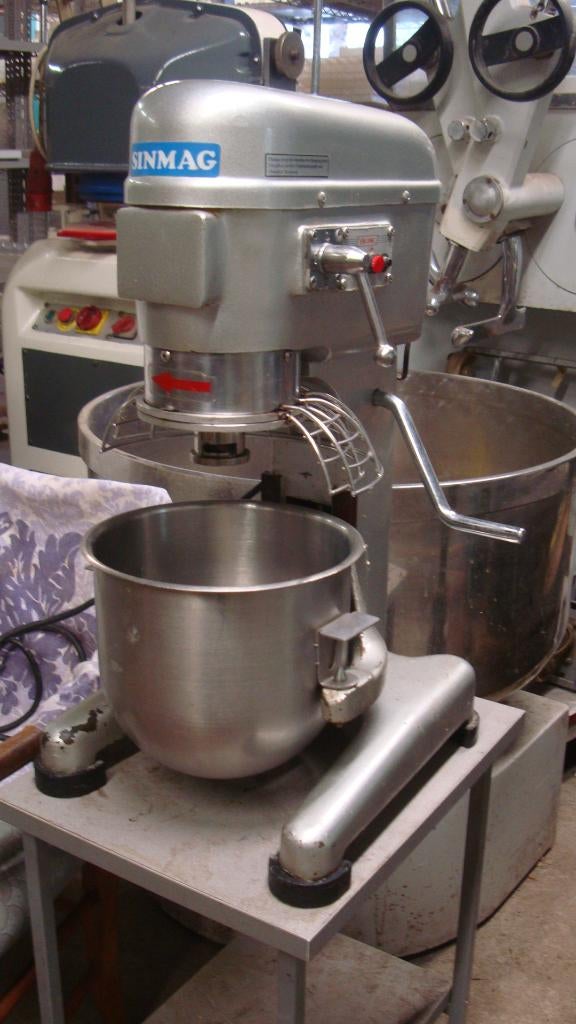 Batteur 10 Litres + 40 L + 60 L boulangerie bakkerij, Articles professionnels, Enlèvement, Utilisé, Boulangerie et Boucherie