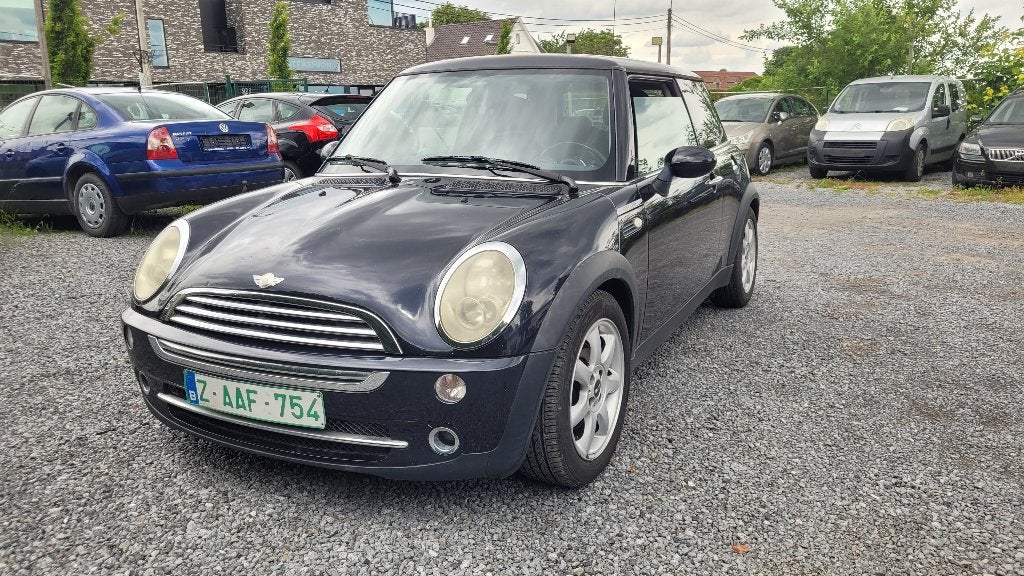 MINI COOPER 1.6i AUTOMAAT wordt GEKEURD OHB AIRCO LEDER 2006, Auto's, Mini, Bedrijf, Te koop, Cooper, ABS, Airbags, Airconditioning