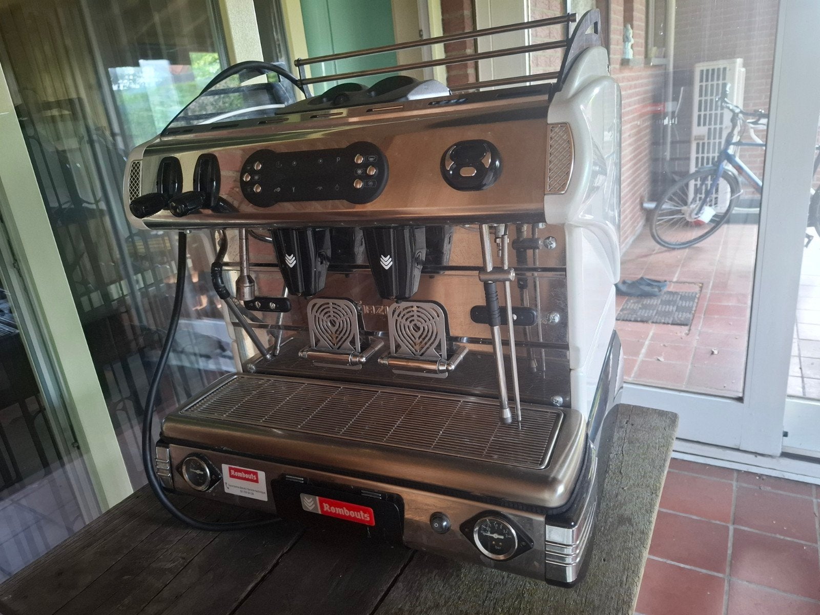 Rombouts Via nova II, Ophalen, Gebruikt, Koffie en Espresso