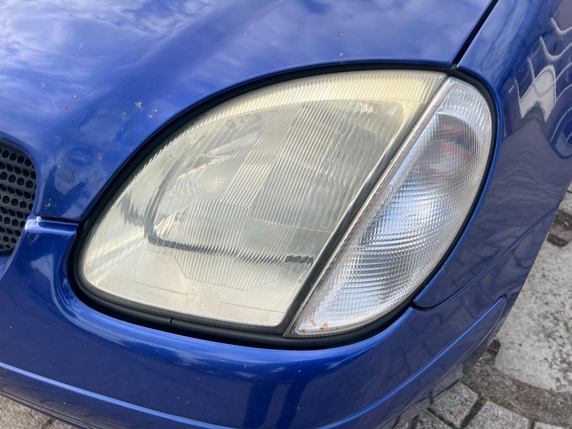 Clignotant gauche du phare MERCEDES SLK R170 1996-2004, Mercedes-Benz AG, Mercedes-Benz, Utilisé, Mercedesstrasse 120
70372  Stuttgart, DE