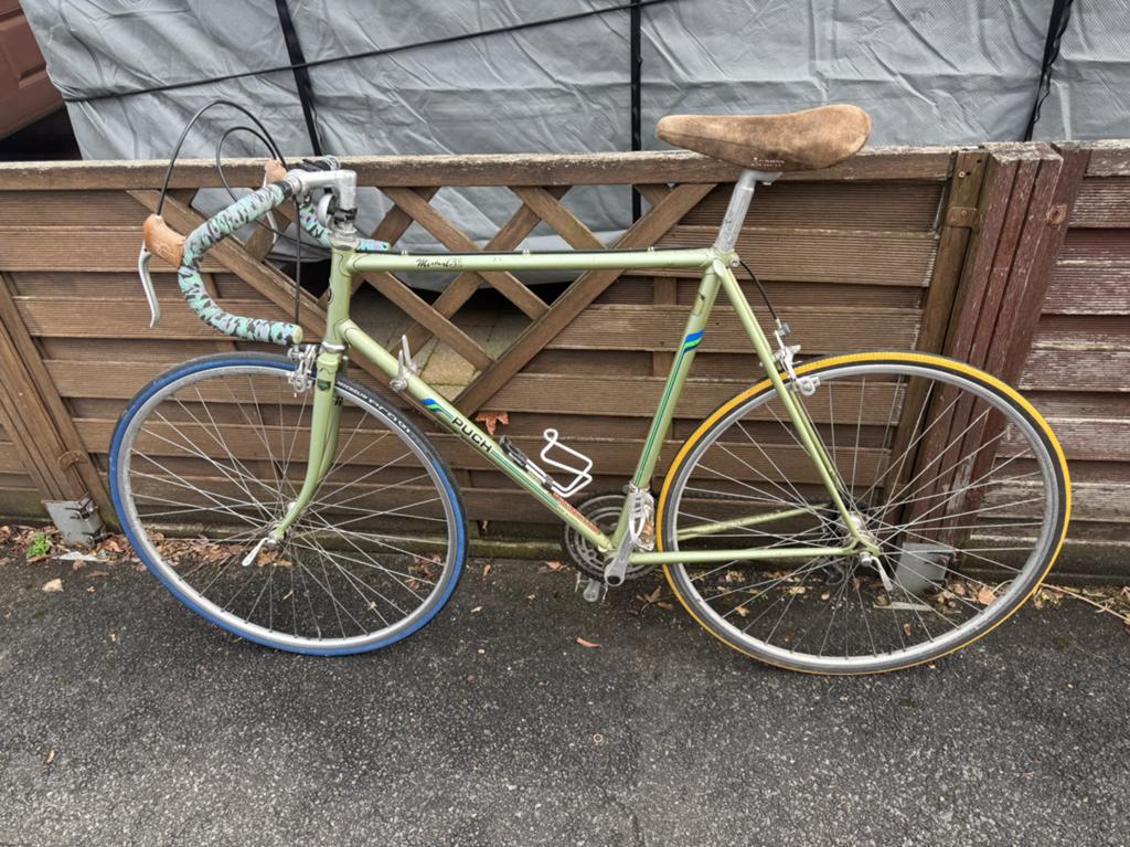 Te koop 33 vintage koersfietsen en 2 vintage kaders, Ophalen, Zo goed als nieuw